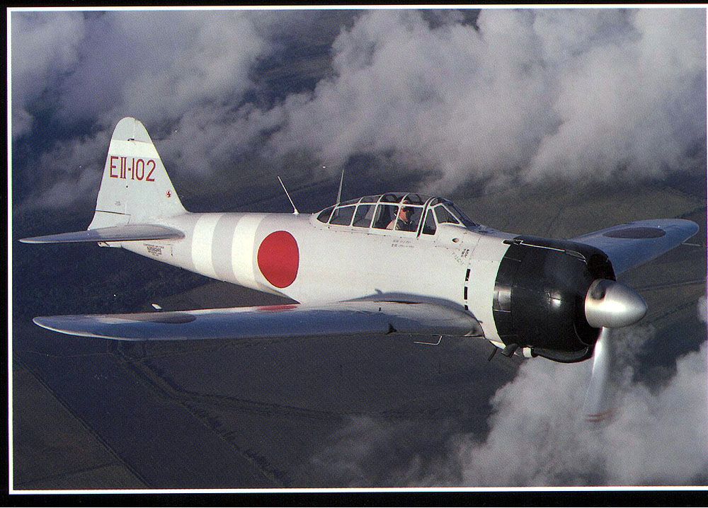 A6M2 Zero Ell-102 Inflight