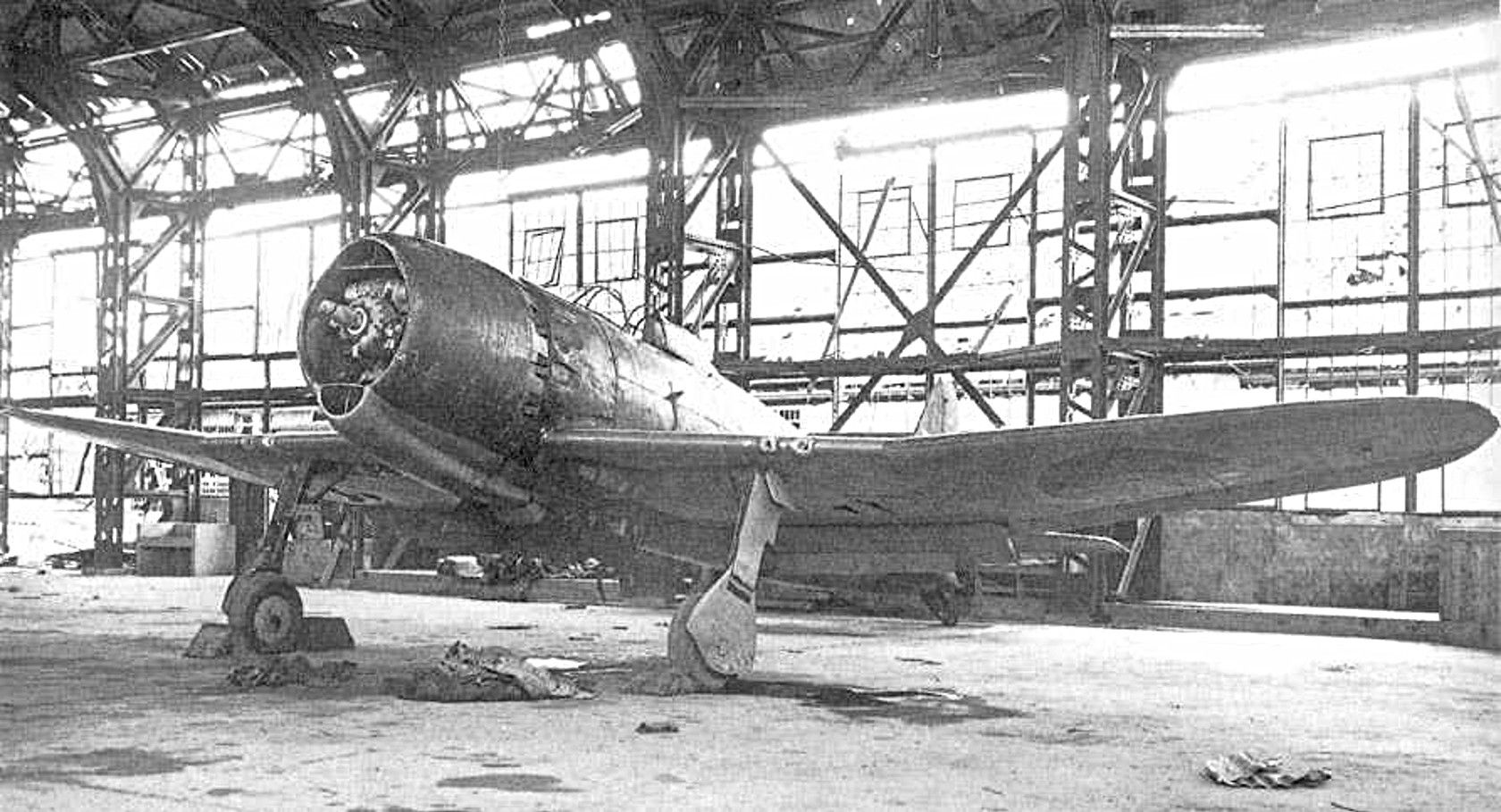 A7M-10