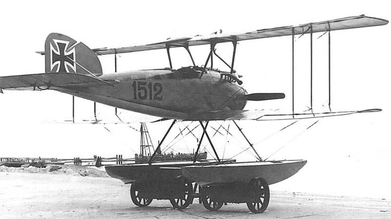 Albatros W.4 no. 1512 (2)
