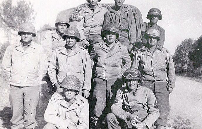 Audie-Murphy-group_pic