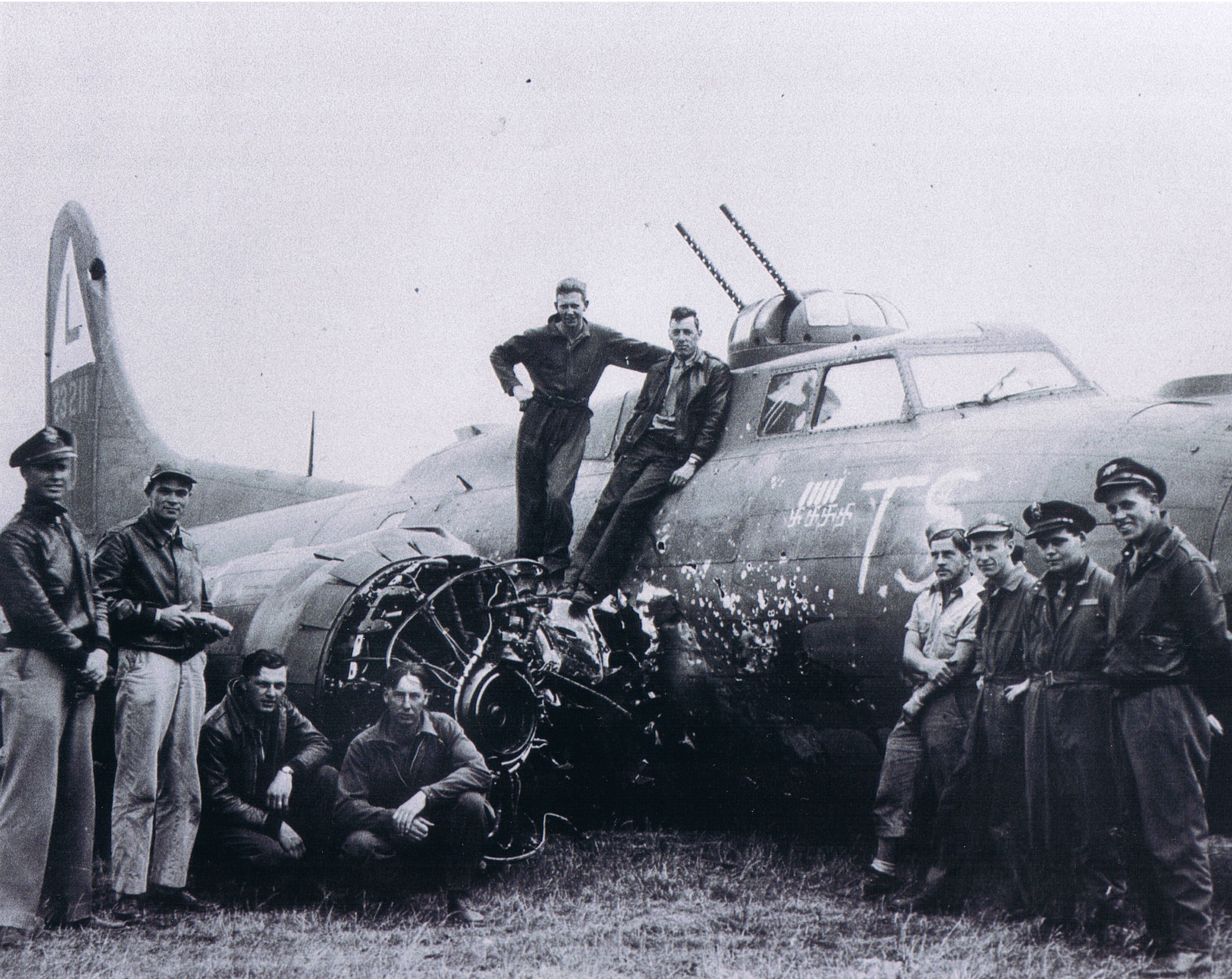 B-17_hit_by_Fw-190