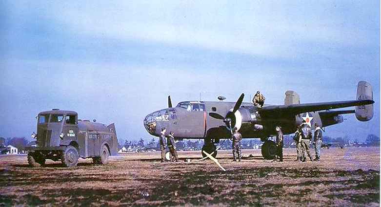 B-25 Refueling