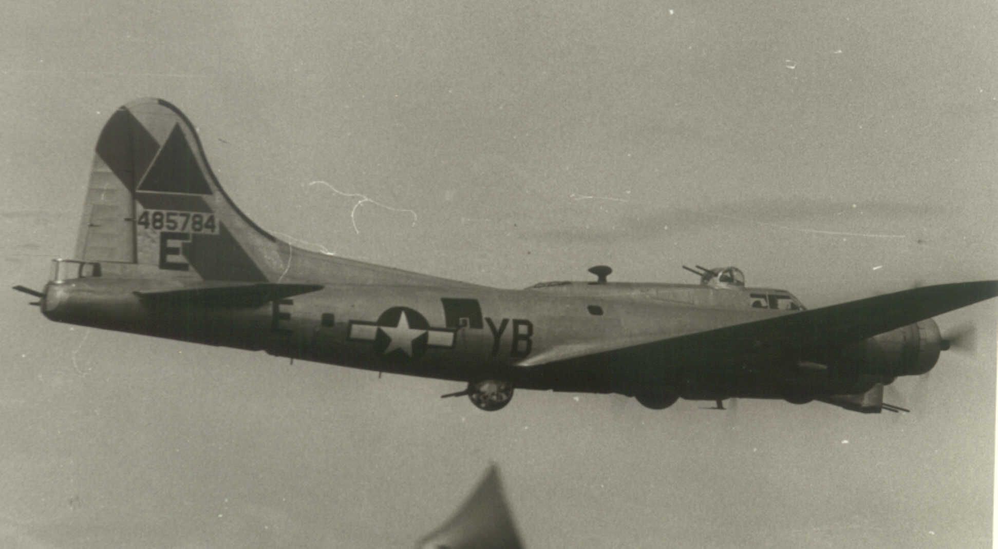 B17 over Finmere