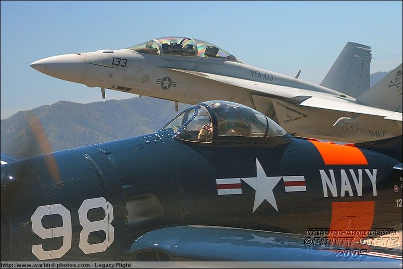 Bearcat and F-18