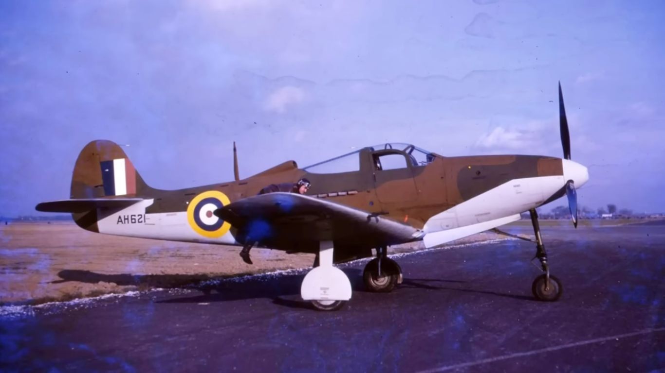 Bell P-39 Airacobra AH621, RAF (2)