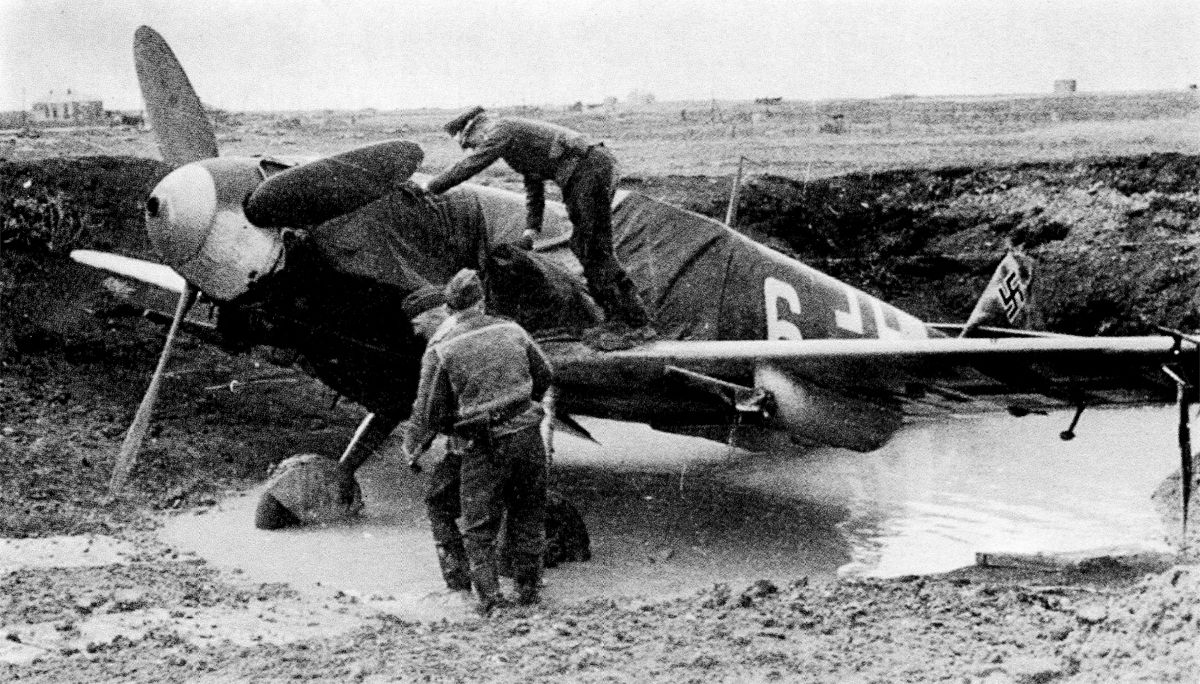 Bf 109G-2/R6 of the 6./JG5, 1943