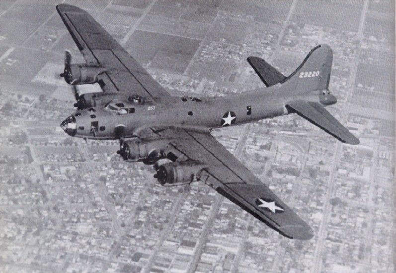 Boeing B-17F-DL Flying Fortress