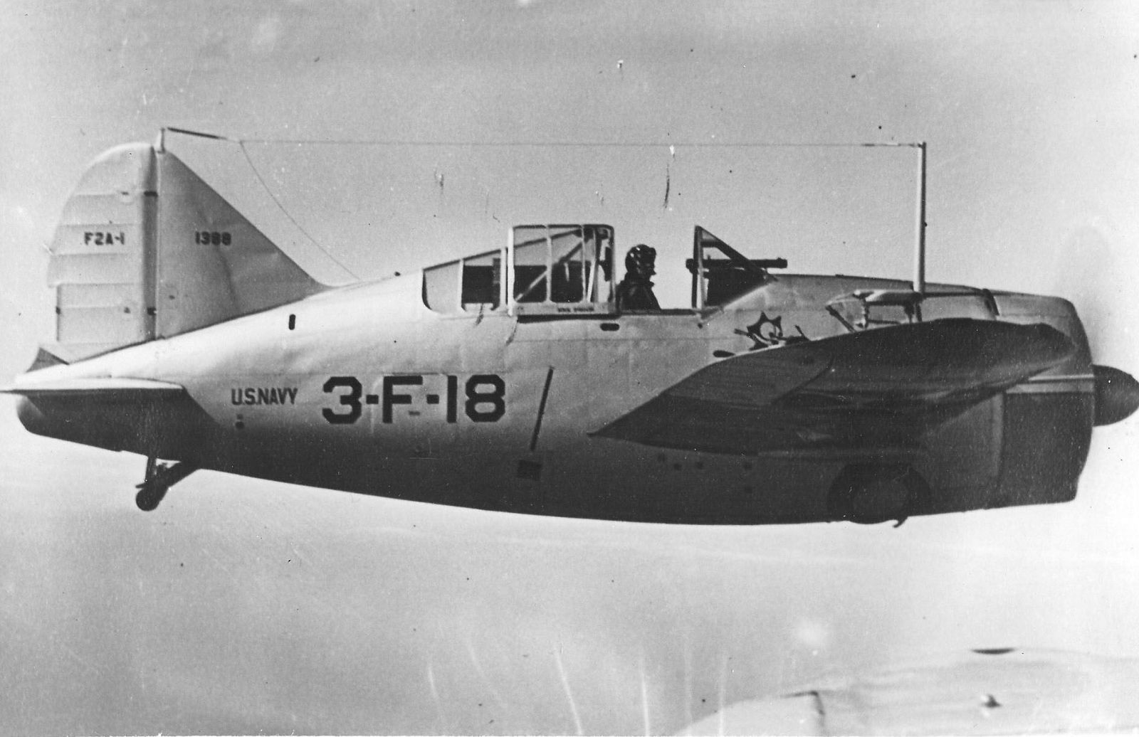 Brewster F2A-1 Buffalo, code 3-F-18, VF-3, 1940 (3)