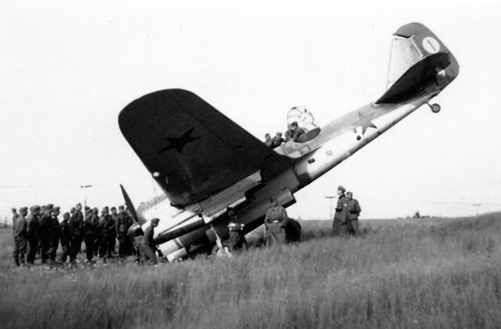 Captured_Soviet_Ilyushin_Il-4_