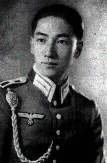 Chiang Kai Shek's first son, Chiang Jingguo in German Wehrmacht dress