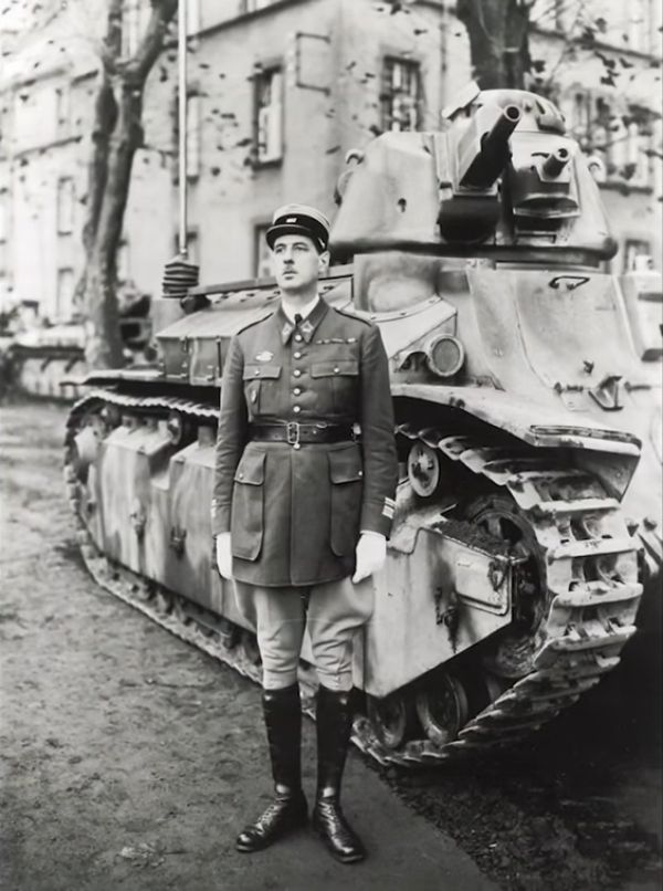 Colonel Charles de Gaulle, the commander of the 507th Tank Regiment with a Renault D2 infantry tank, 1937