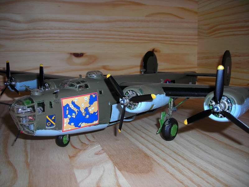 Consolidated B-24C-3/4 Front/Port