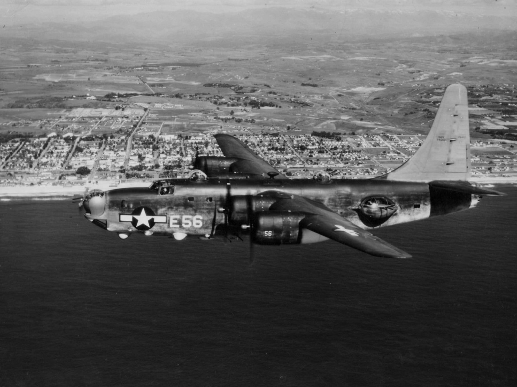 Consolidated Vultee PB4Y-2 Privateer, Bu.No. 59602, 1944 (1)