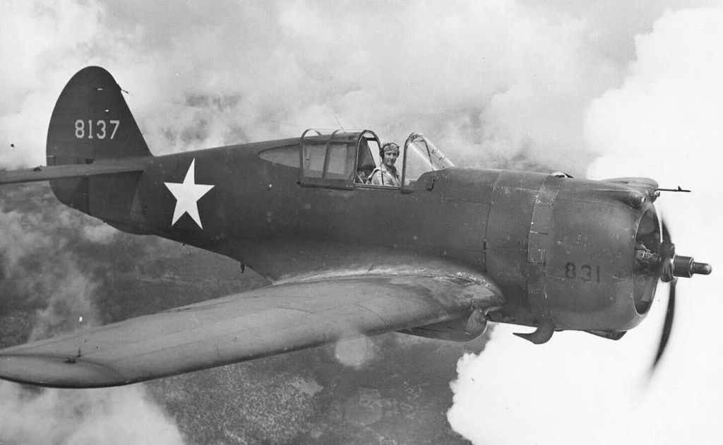 Curtiss P-36A 8137
