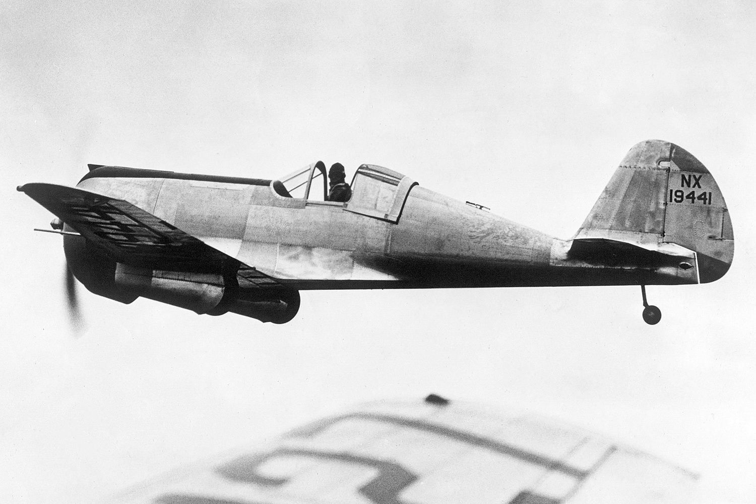 Curtiss-Wright CW-21B, NX19441 prototype in flight (large 2)