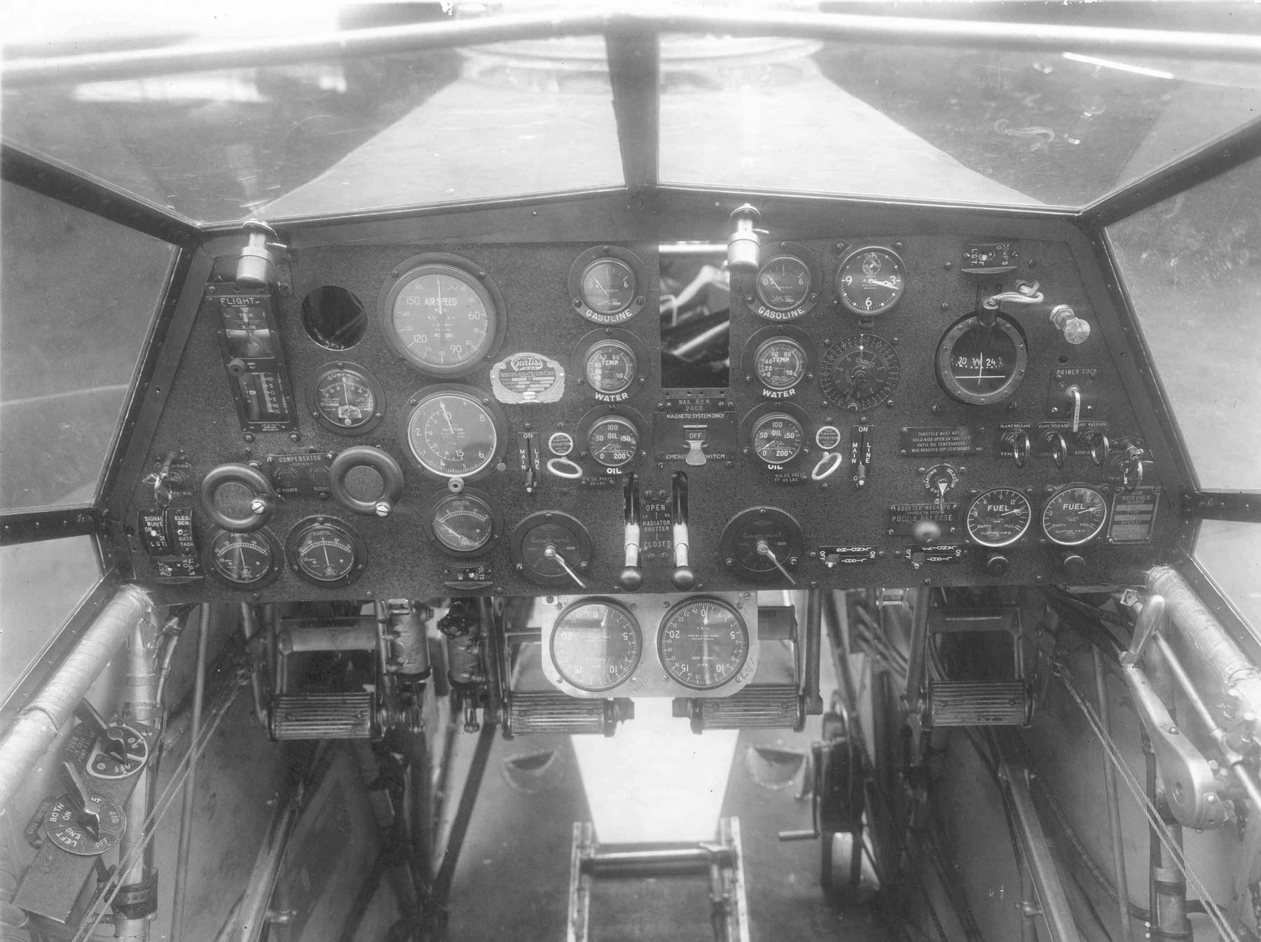 Curtiss_XB-2