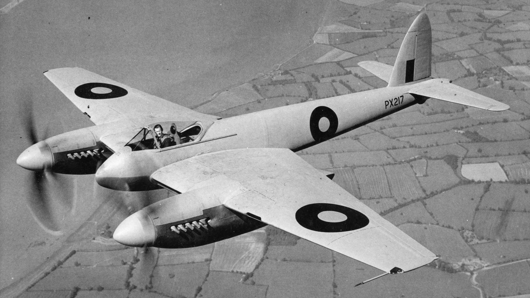 De Havilland DH-103 Hornet PX217