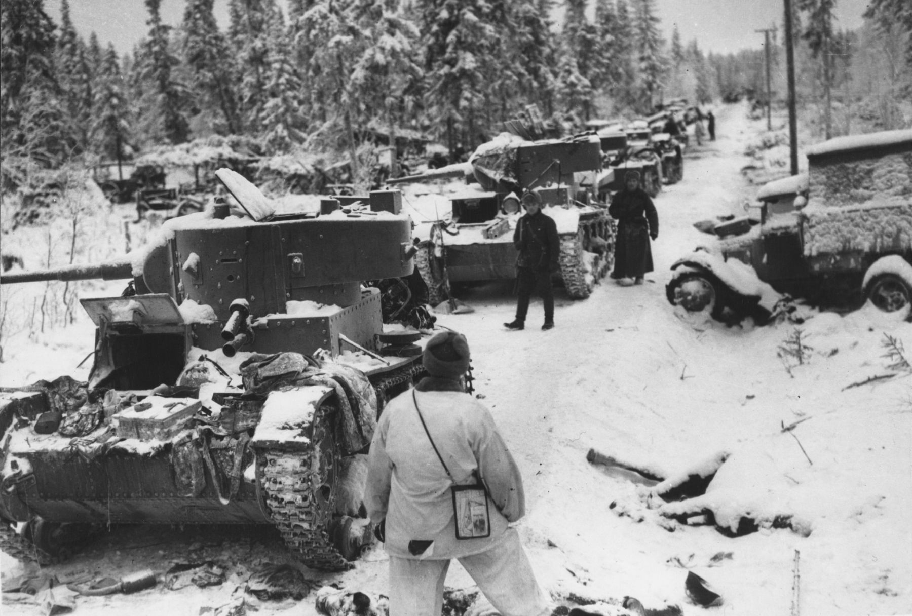 Destroyed T-26 and vehicles of the soviet 44th  Rifle Division at Raate-Suomussalmi, Finalnd , January 1940