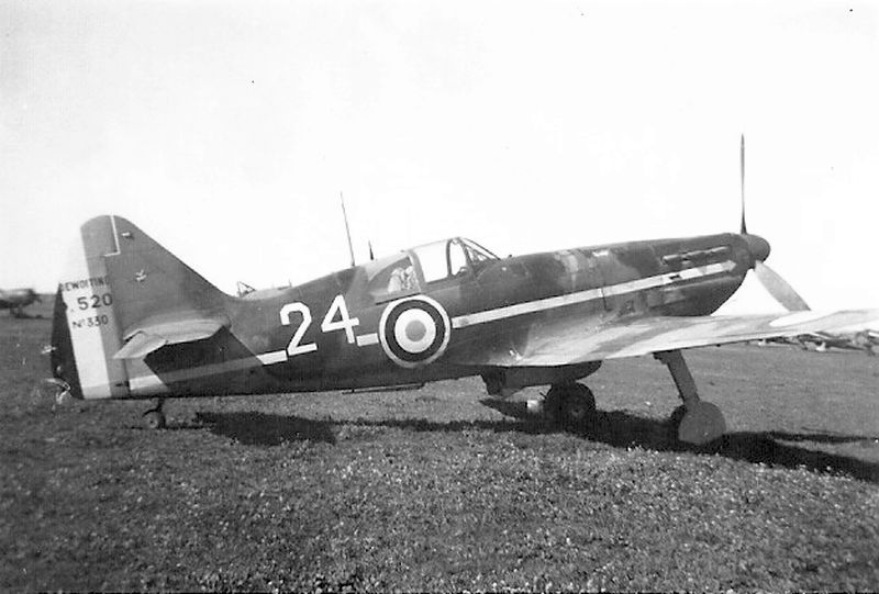 Dewoitine D.520 no.330 "White 24", 1942
