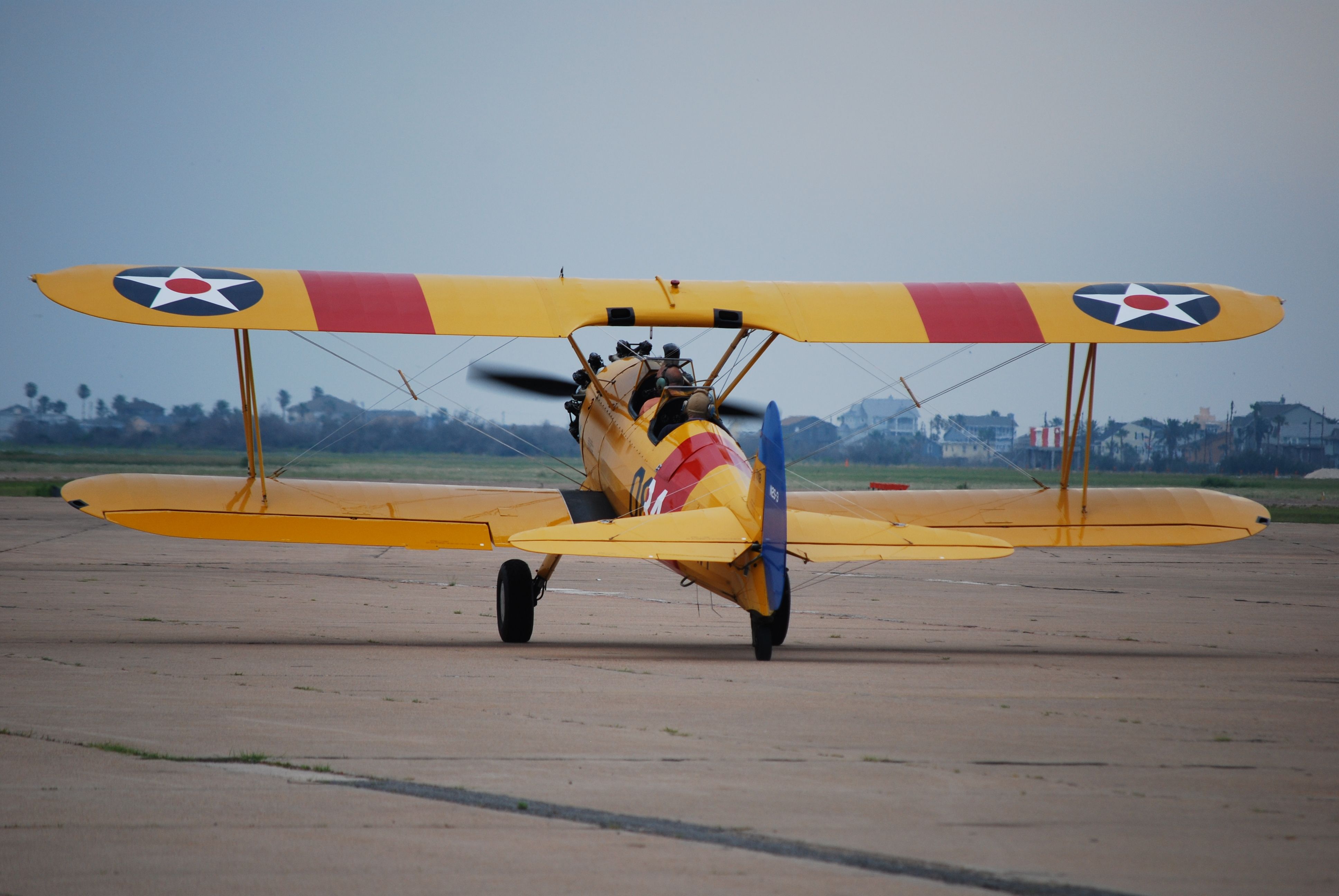 Dick_flying_in_Stearman_29_May_10_