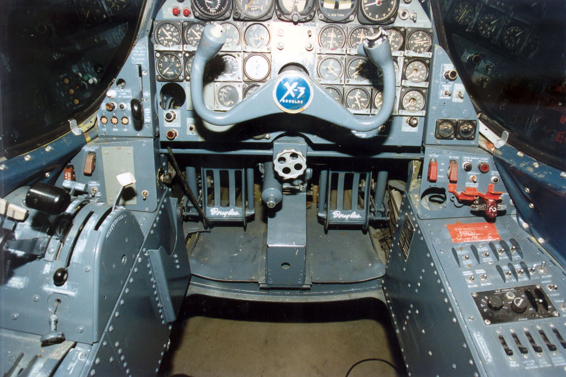 Douglas-X-3-Stiletto-cockpit