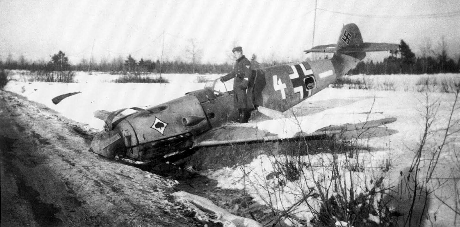 downed_Messerschmitt_Bf_109F-4_2