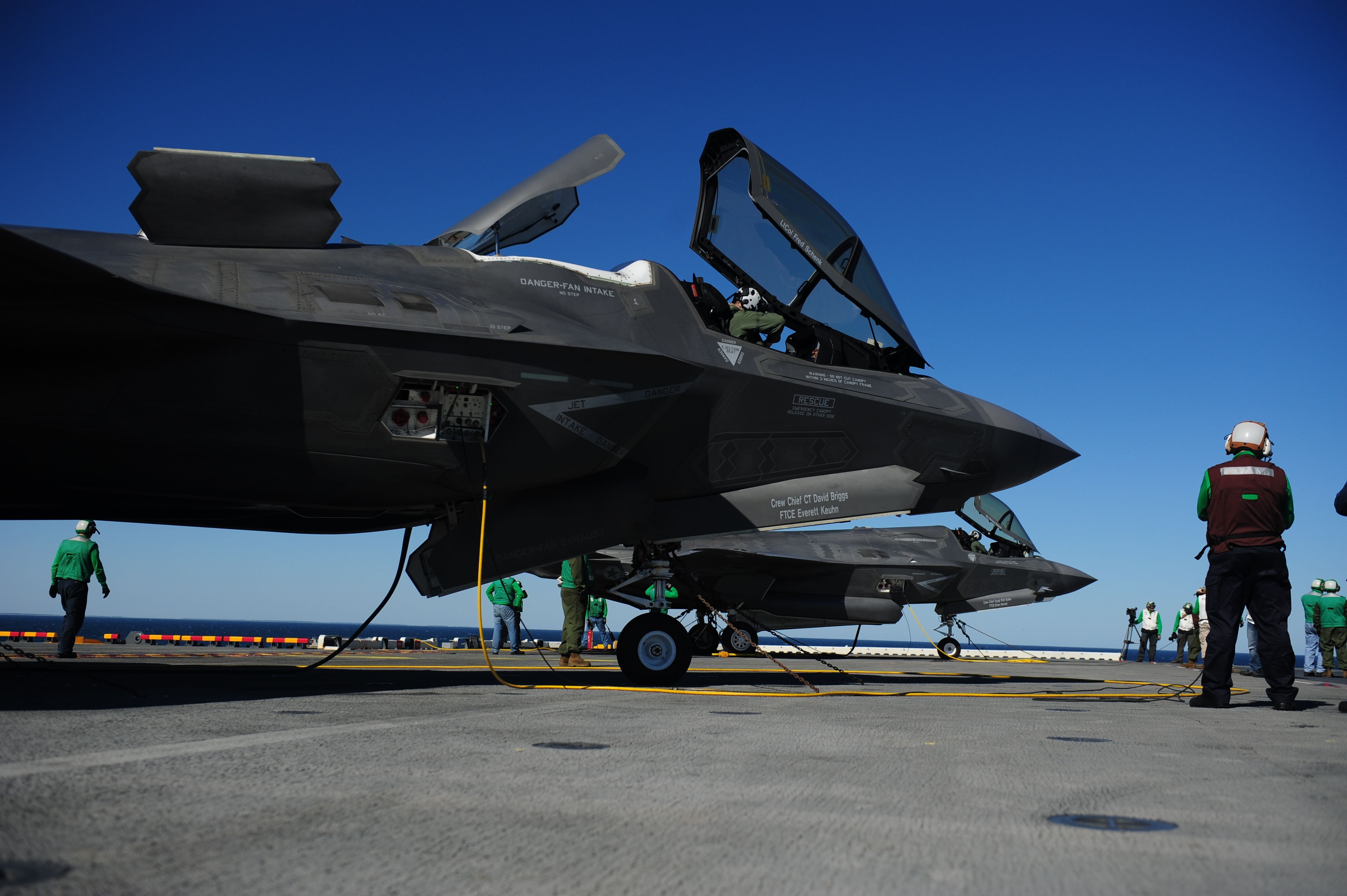 F-35B_USSWasp_02