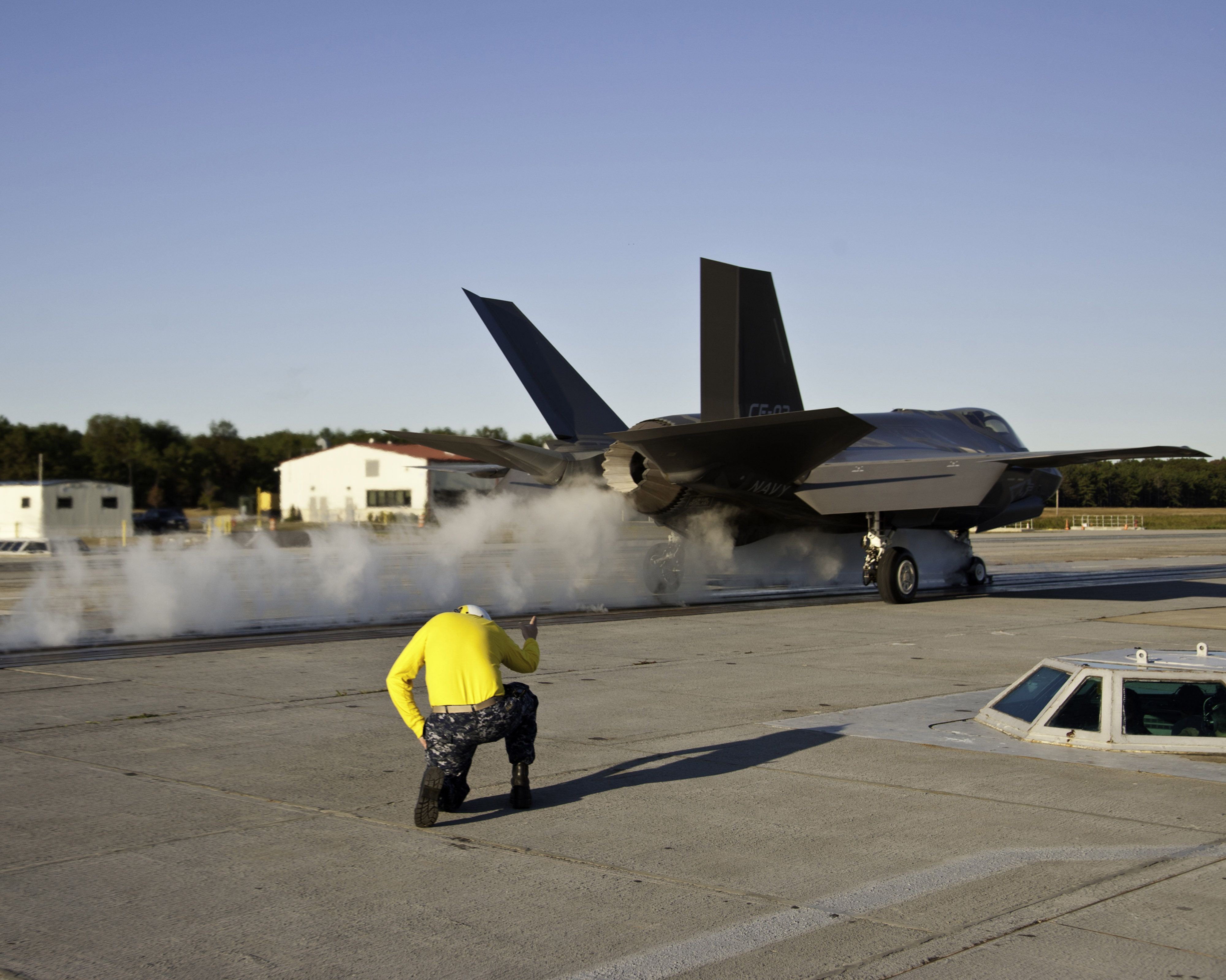 F-35C-completes-initial-catapult-testing
