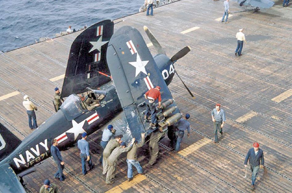 F4U-4_VF-871_Korea_web