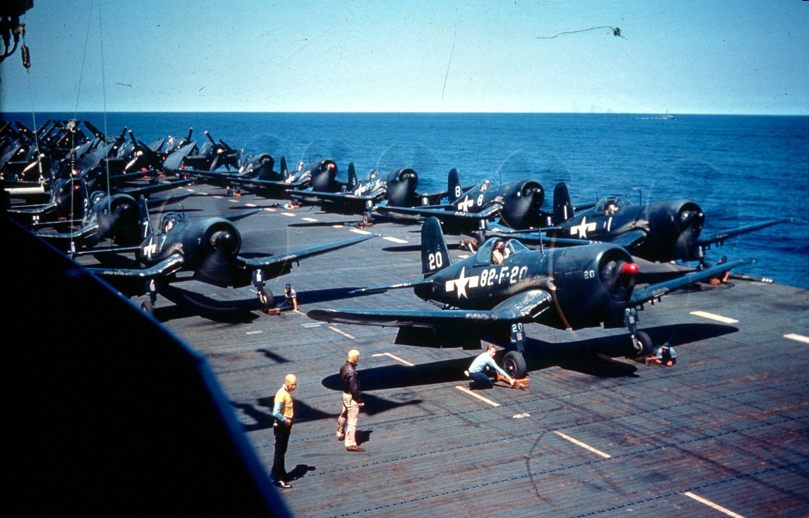 F4U_launch