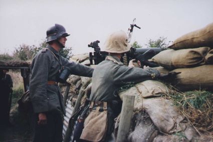 German machine gunners