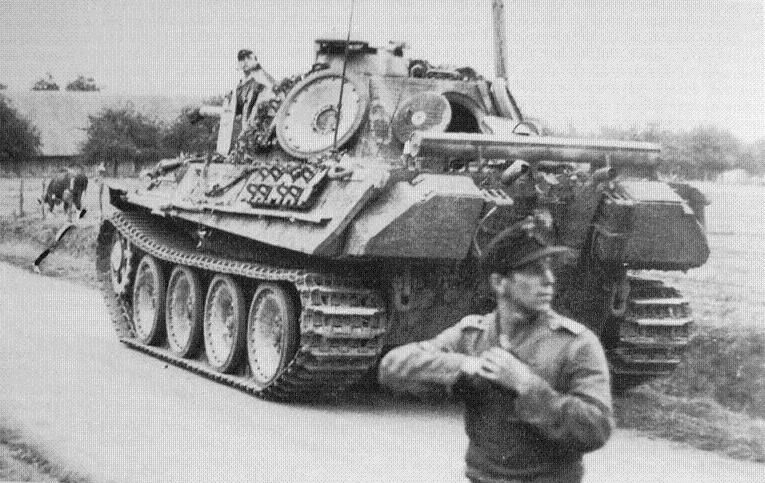 German Panther tank and crew