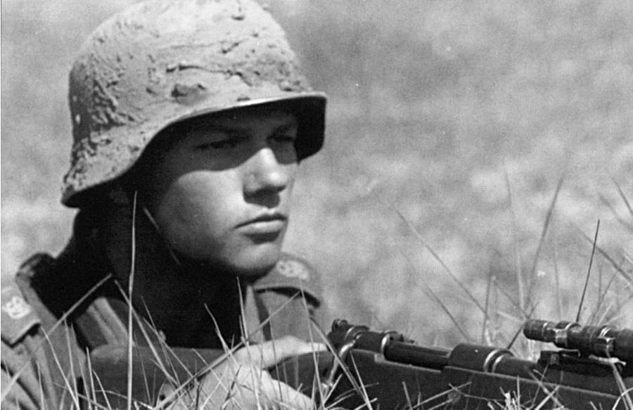 German Scharfschuetze (sniper) | Aircraft of World War II - WW2Aircraft ...