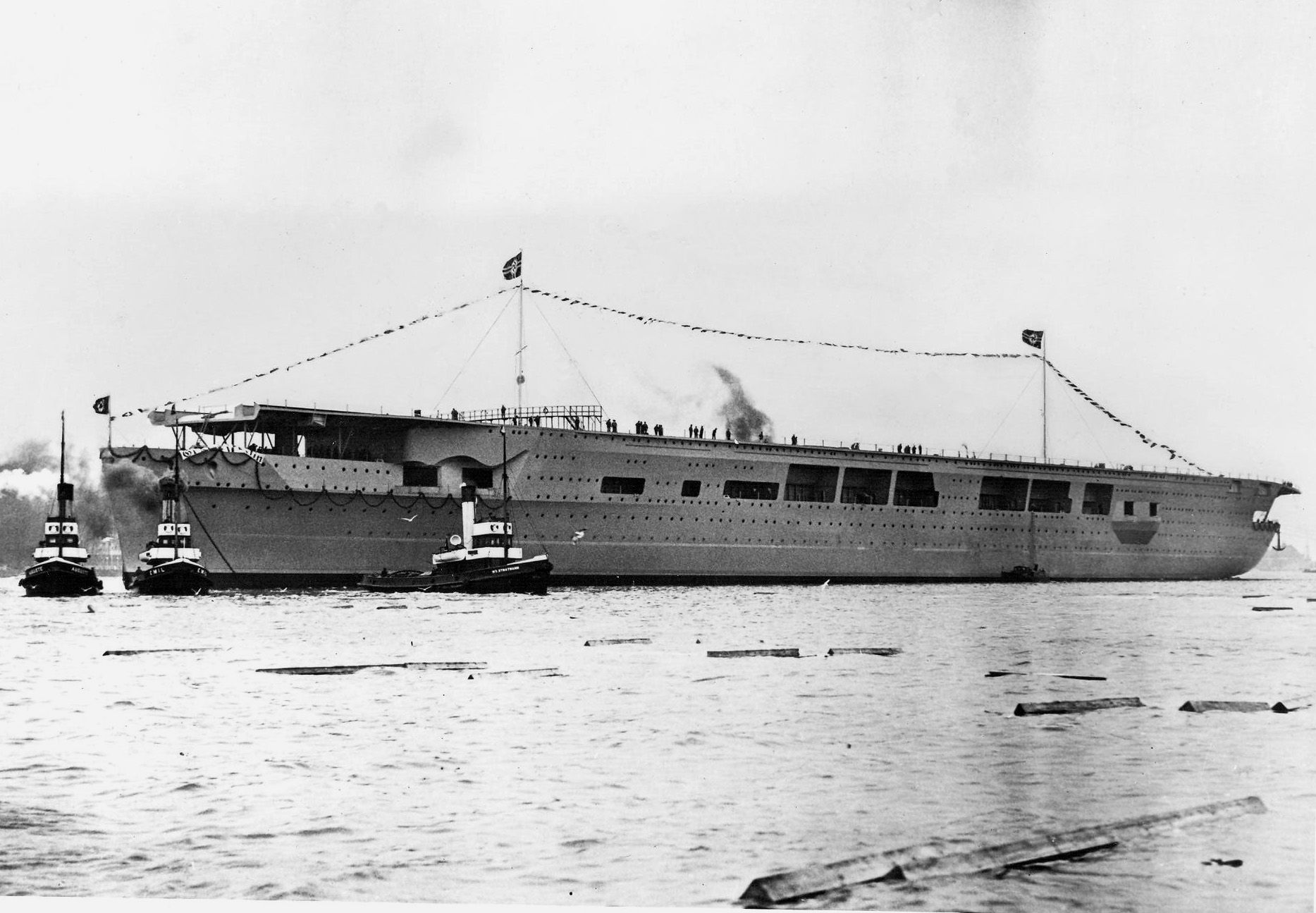 Graf-Zeppelin-2
