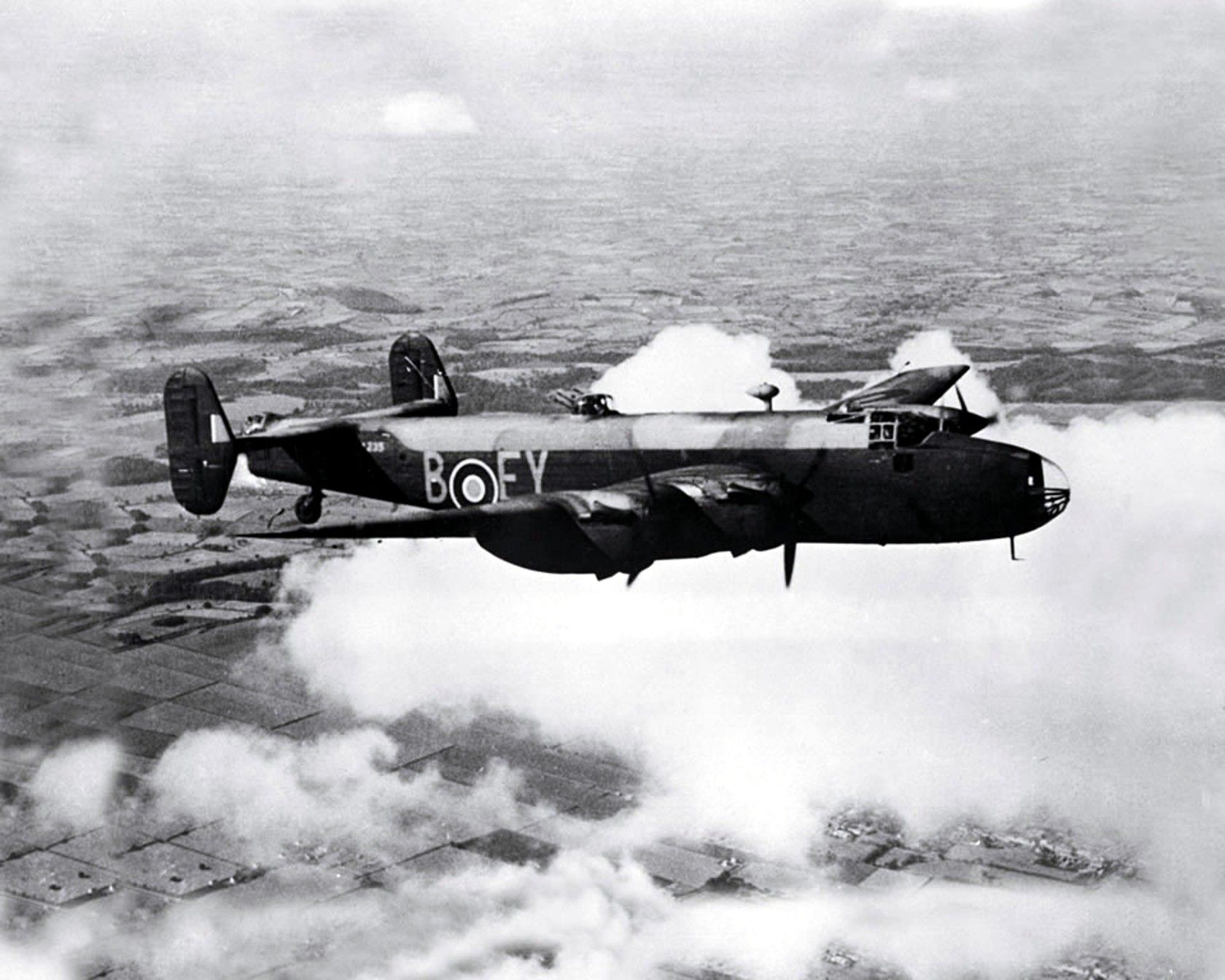 halifax_bomber_2_excc