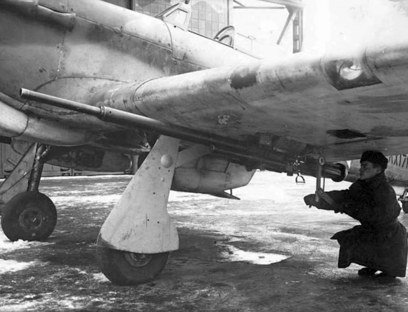 Hawker Hurricane Mk.IID with 40mm Vickers S cannon, USSR 1942/43
