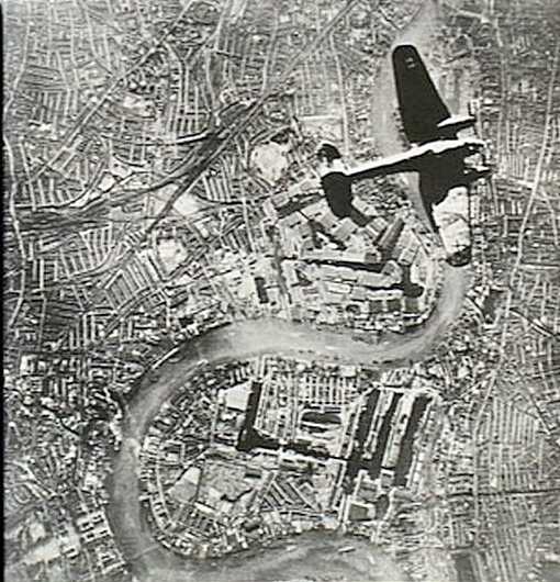He-111 Over London -- Sept. 7, 1940