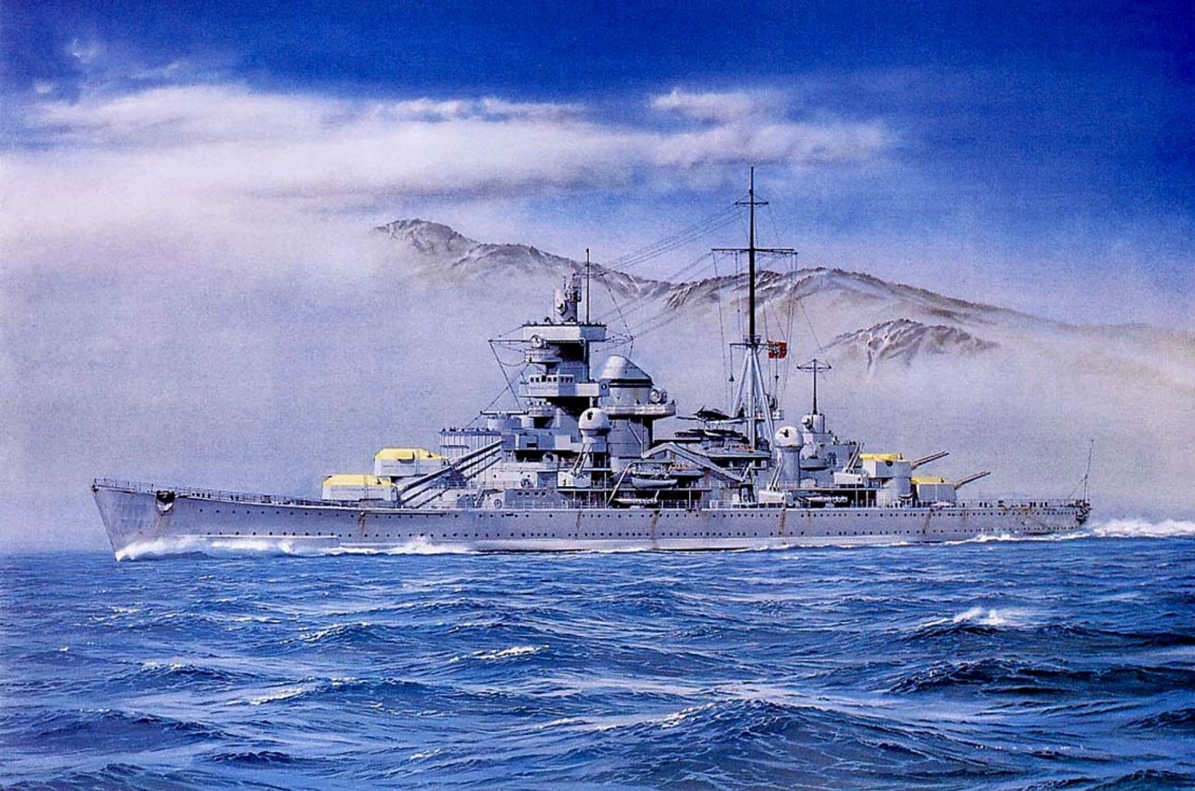 Heavy_cruiser_Admiral_Hipper_