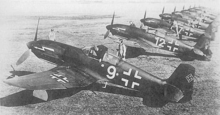 Heinkel He 100D-1 Fighter's