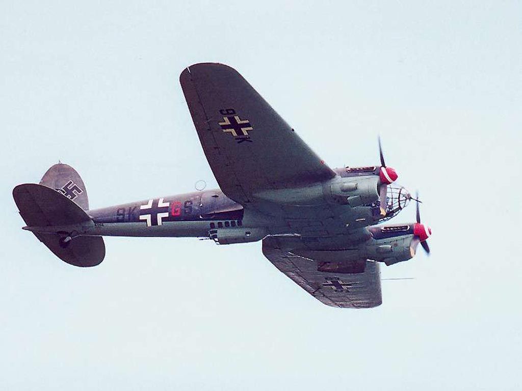 Heinkel HE-111 1024 x 768