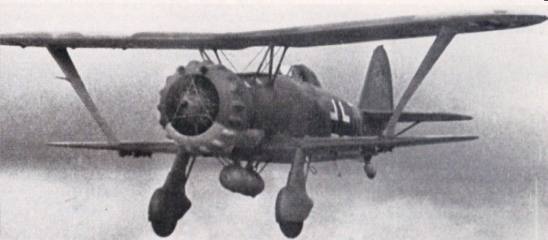 Henschel Hs 123A | Aircraft of World War II - WW2Aircraft.net Forums