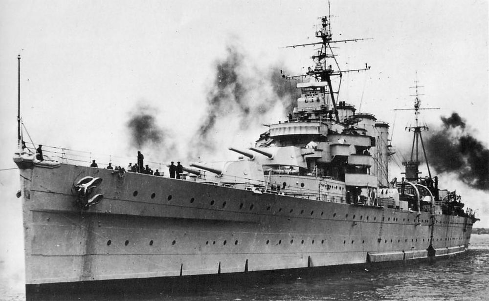 HMAS Australia heavy cruiser the post-war image, 1946