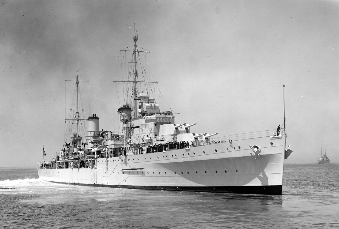 HMAS Sydney II light cruiser,  1936