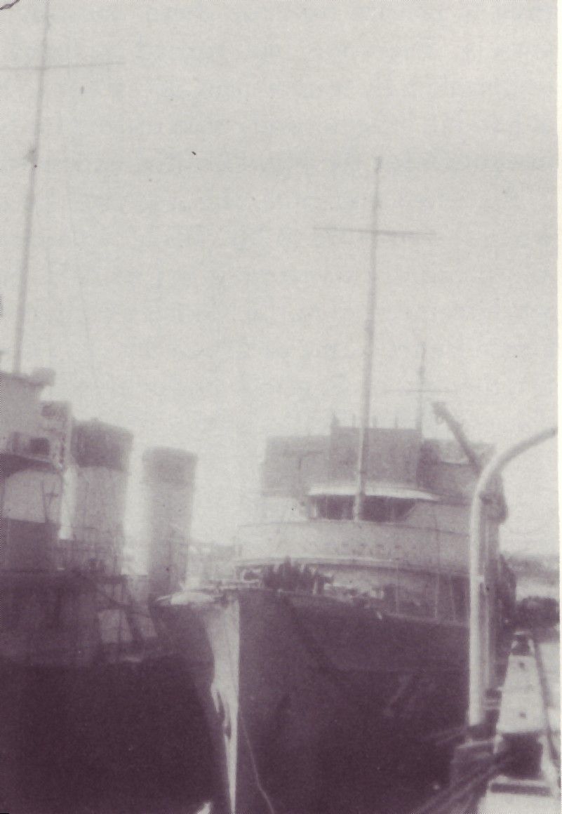 HMCS Renard & HMCS Caribou