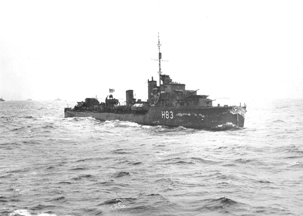 HMCS St.Laurent, H83  at the North Atlantic