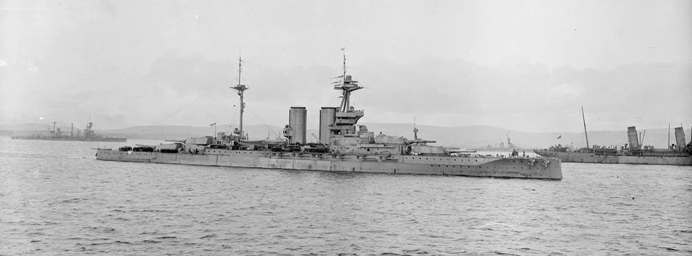 HMS Barham, a Queen Elizabeth-class battleship, 1914 (2)