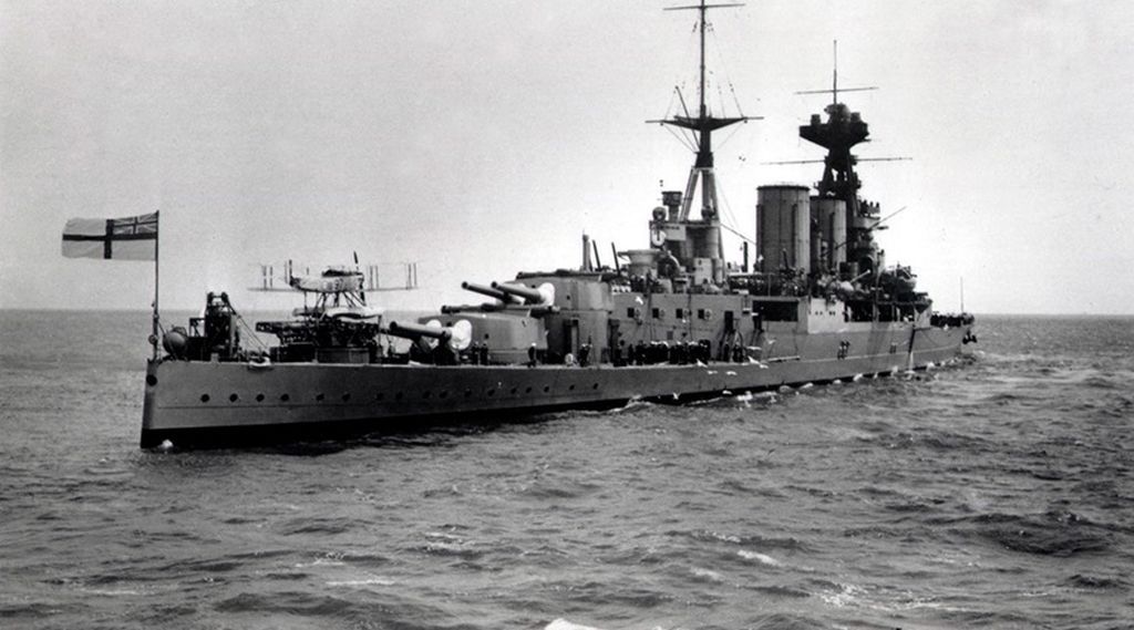 HMS Hood (4)