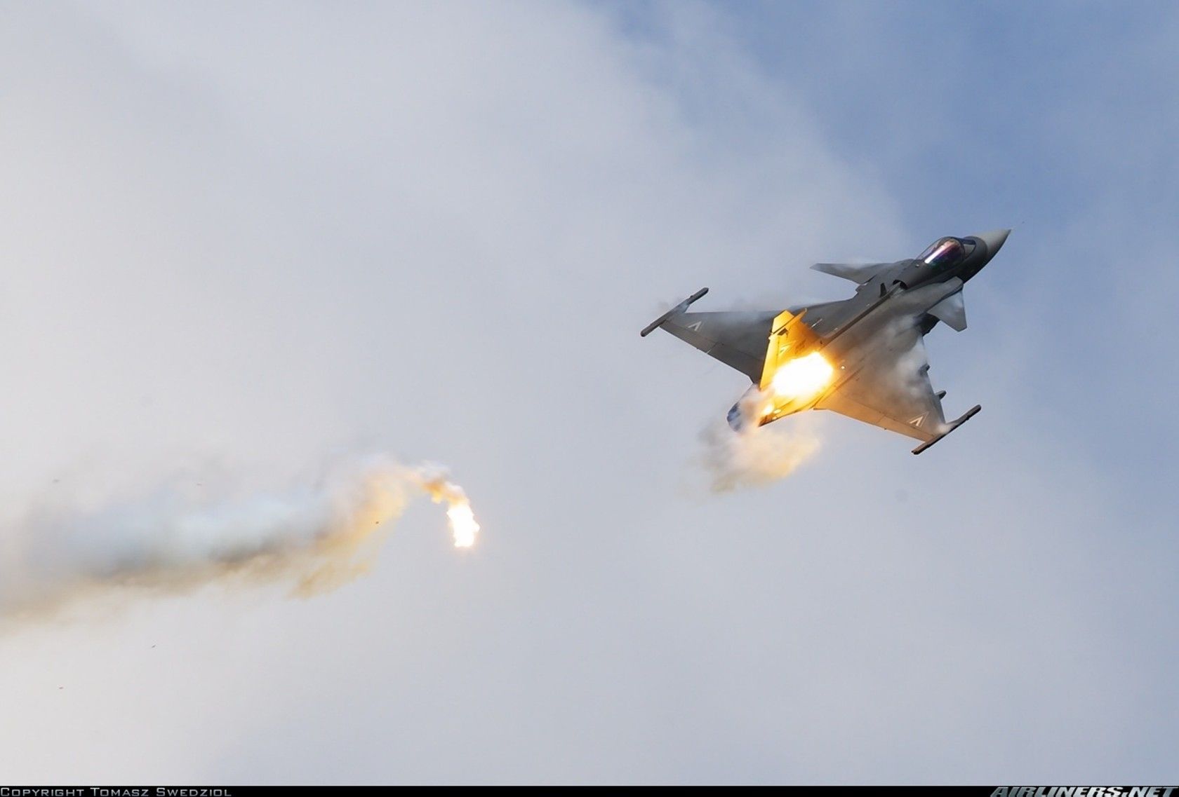 Hungary_JAS-39C_Gripen