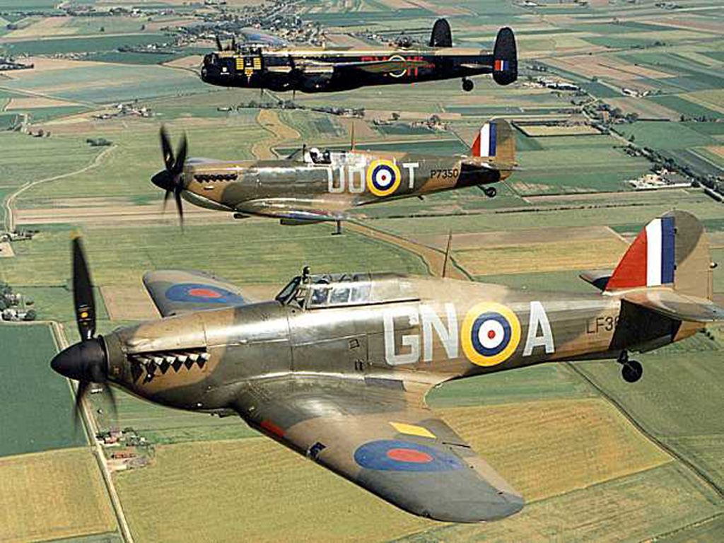 Hurricane Spitfire and Lancaster  1024 x 768