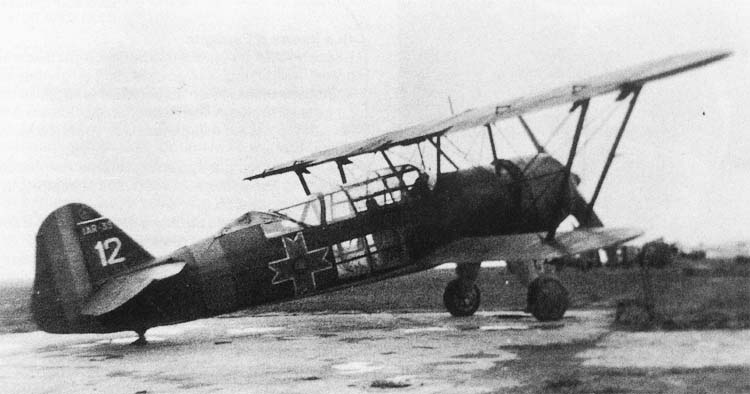 IAR 39, White 12
